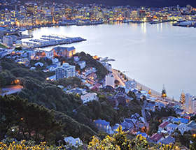 Oriental bay and Wellington CBD at sunset